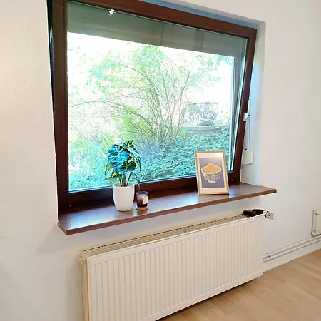 X - 2 In Idyllischer Und Zentraler Lage Halstenbek